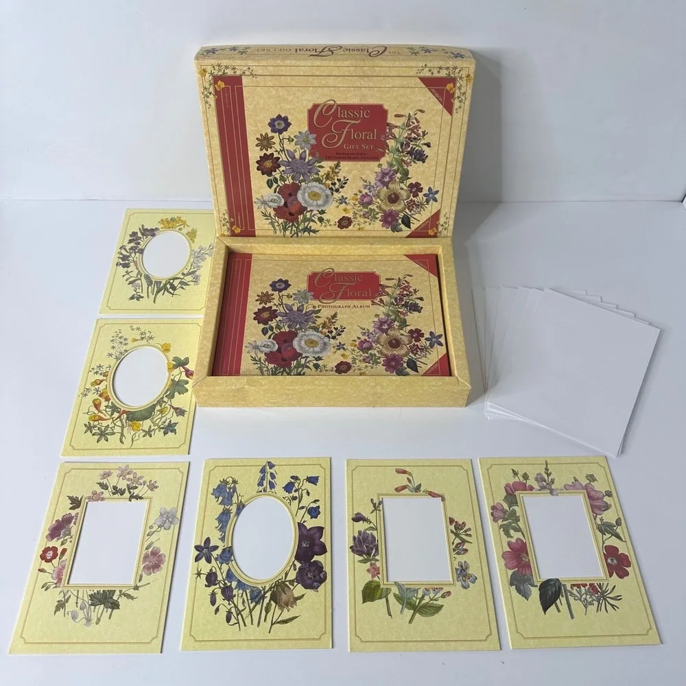 Vtg Classic Floral Gift Set Photo Album & 6 Cardstock Frames Envelopes Cottage